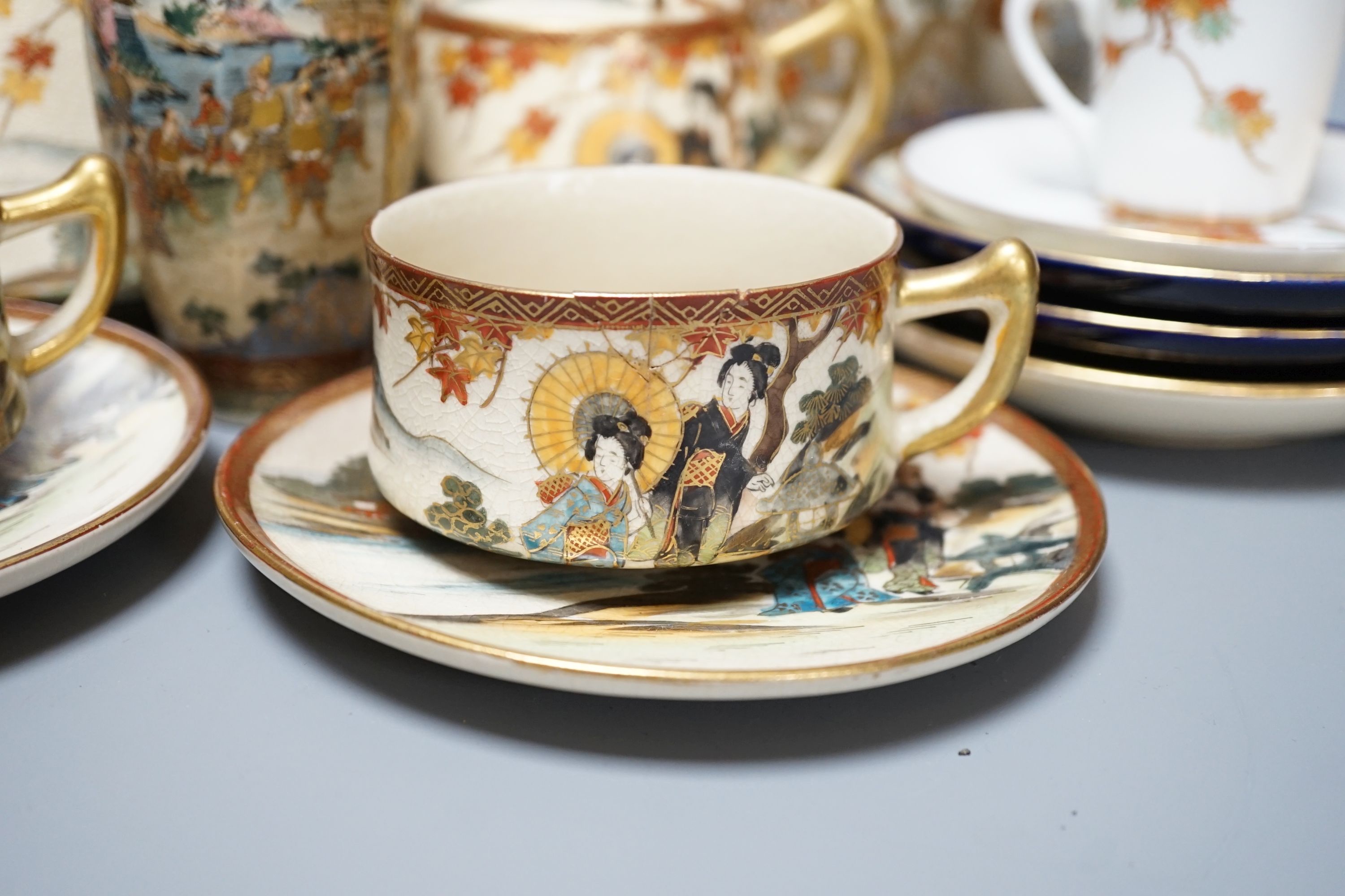 Japanese Satsuma and Fukagawa wares, Meiji period, teapot 10cm high